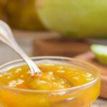 Sie sehen das Titelbild zum Beitrag mit dem Thema: Zucchini Marmelade einfach selbstgemacht