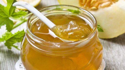Sie sehen das Titelbild zum Beitrag mit dem Thema: Honigmelonen-Marmelade – ein fruchtiger Genuss für jede Jahreszeit